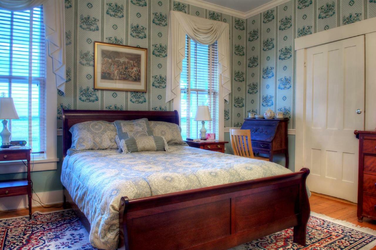 Emma'S Bed And Breakfast Springfield Exterior photo