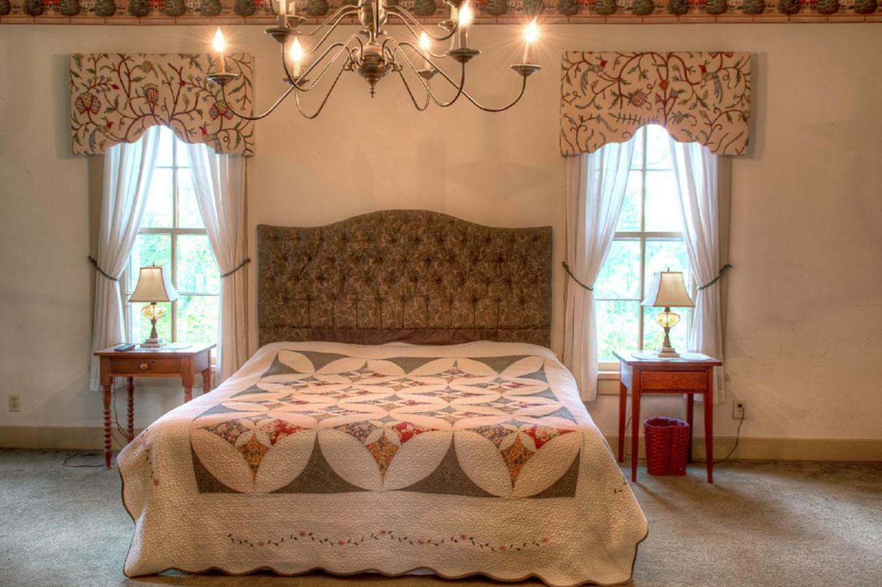 Emma'S Bed And Breakfast Springfield Exterior photo